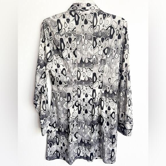 Vintage 1970s Mini Dress Button Down Psychedelic - Picture 2 of 9